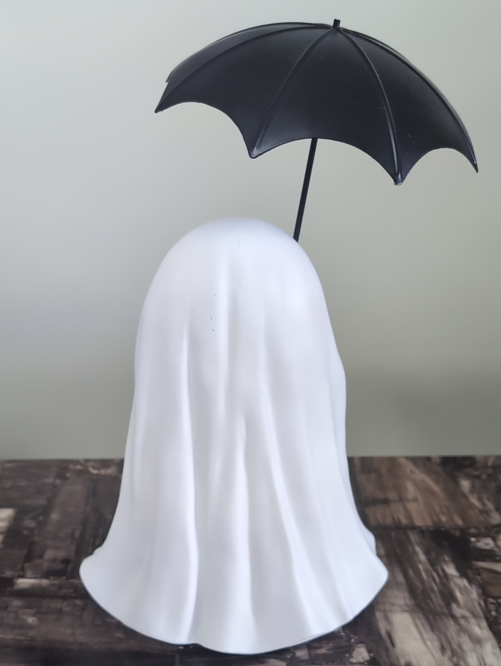 Goblin & Ghoul 13" Ghost with Black Cat & Umbrella Medium Tabletop Decor 👻 - Picture 6 of 9